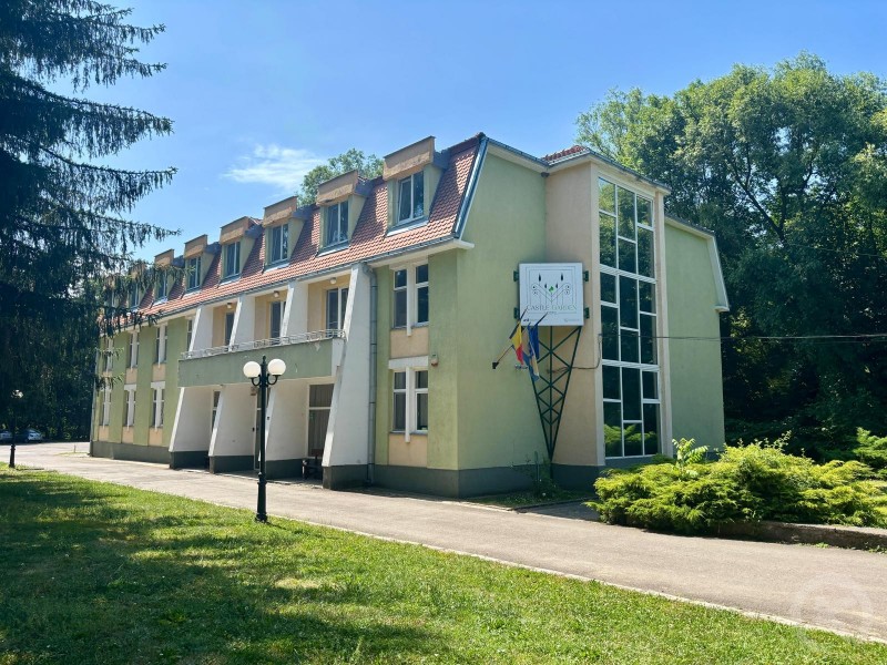 Castle Garden Hostel