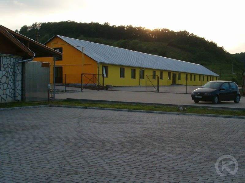 Doua Salcii Hostel Aiud 702266 thumb