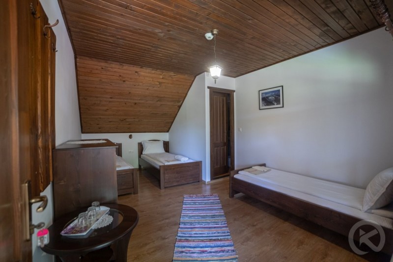 Country Guesthouse & Barn Hostel Bisericani 681688 thumb