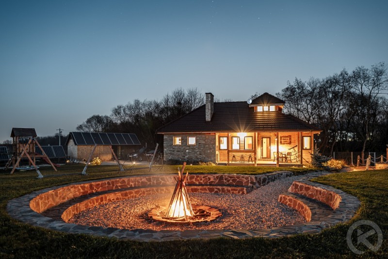 Atelier ReCreation Village Rasnov 684313 thumb