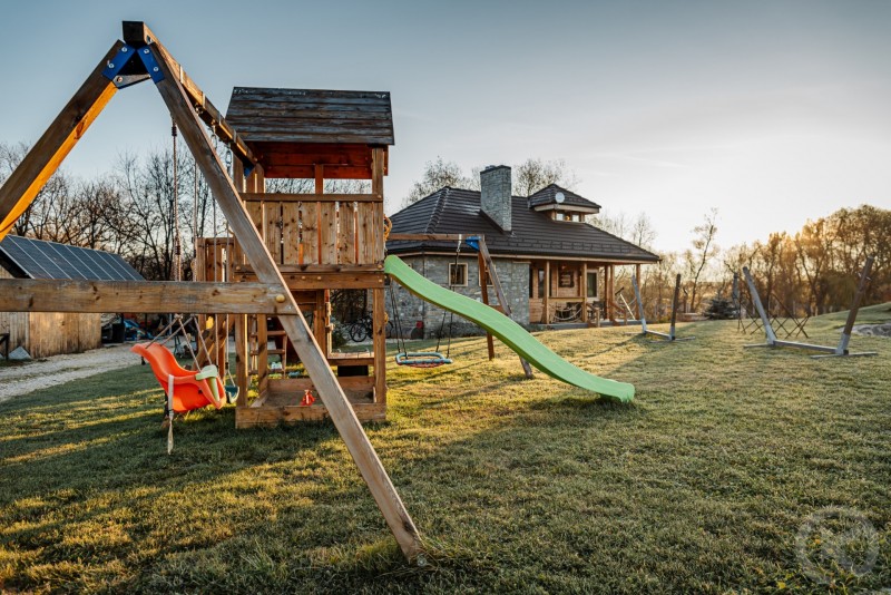 Atelier ReCreation Village Rasnov 684334 thumb