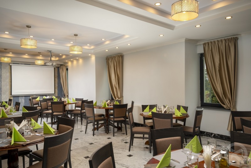 HOTEL SARMIS DEVA Deva 711421 thumb