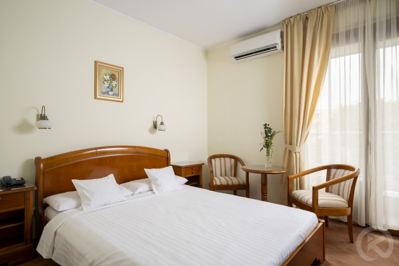 HOTEL SARMIS DEVA Deva 712100 thumb