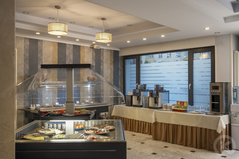 HOTEL SARMIS DEVA Deva 711451 thumb