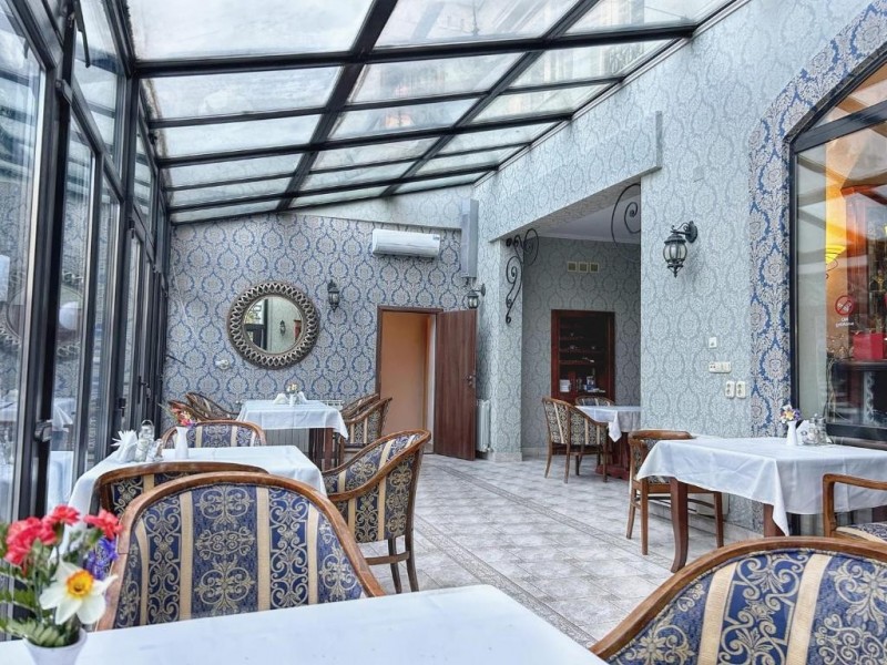 The Hotel Elite Oradea Oradea 679925 thumb