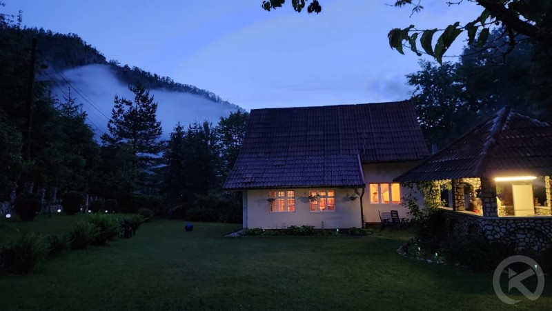 Julius Holiday Chalet Valea Boga 706544 thumb