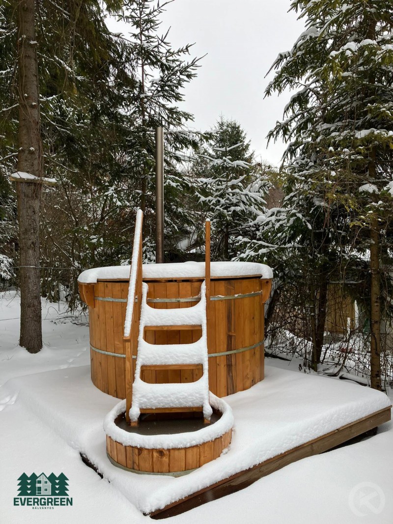 Evergreen Balvanyos Băile Bálványos 683874 thumb