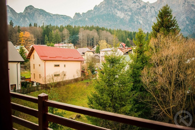 Casa Maia Bușteni 697931 thumb