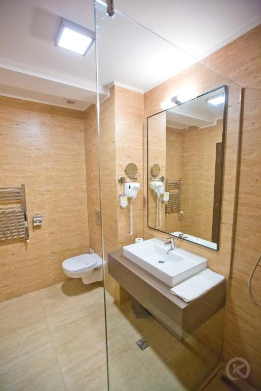 HOTEL PIEMONTE Predeal 719733 thumb