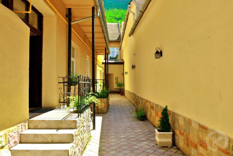 Casa Monte Verde Brasov 710319 thumb