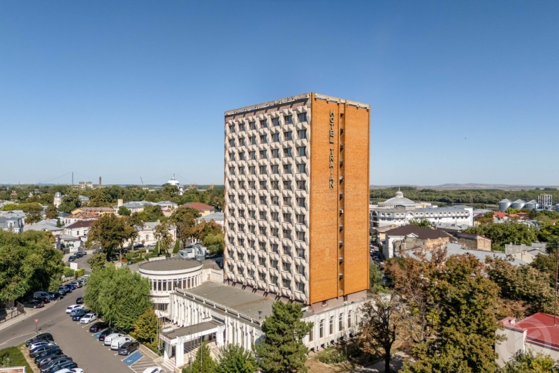 HOTEL TRAIAN