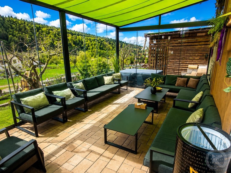 Casa Lipan Colibita – Mountain Cabin with Jacuzzi near the Lake