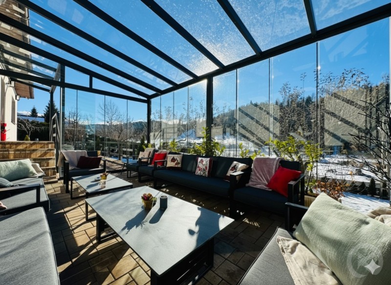 Casa Lipan Colibita – Mountain Cabin with Jacuzzi near the Lake