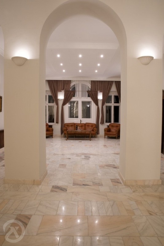 Bank Villa 1888 Băile Herculane 713311 thumb