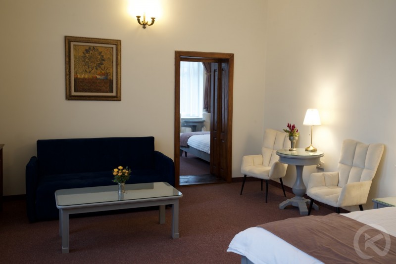 Bank Villa 1888 Băile Herculane 713320 thumb