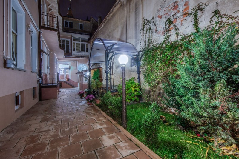 Residence Central Annapolis Brasov 681680 thumb