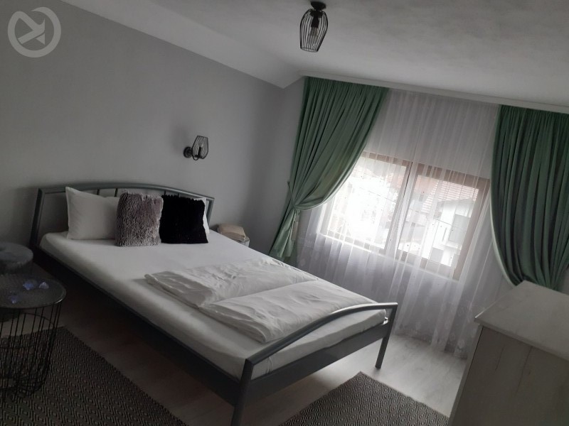 Bear Cave - Liniștită Pension Chișcău 689119 thumb