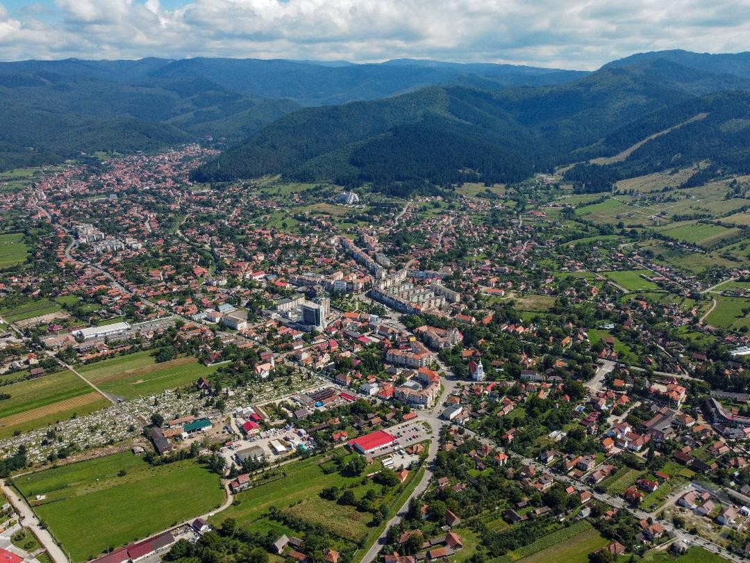 Covasna Town Presentation &ndash; Attractions, Natural Treasures and Weekend Programs in Covasna (Covasna County)