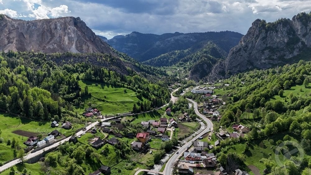 Tourist Guide &ndash; Marosfő (Izvoru Mureșului), Harghita County